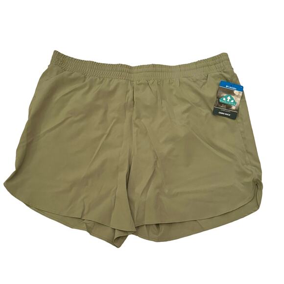 Columbia Pants - Columbia Women's Omni Wick Hike 5" Shorts Green Size 1X